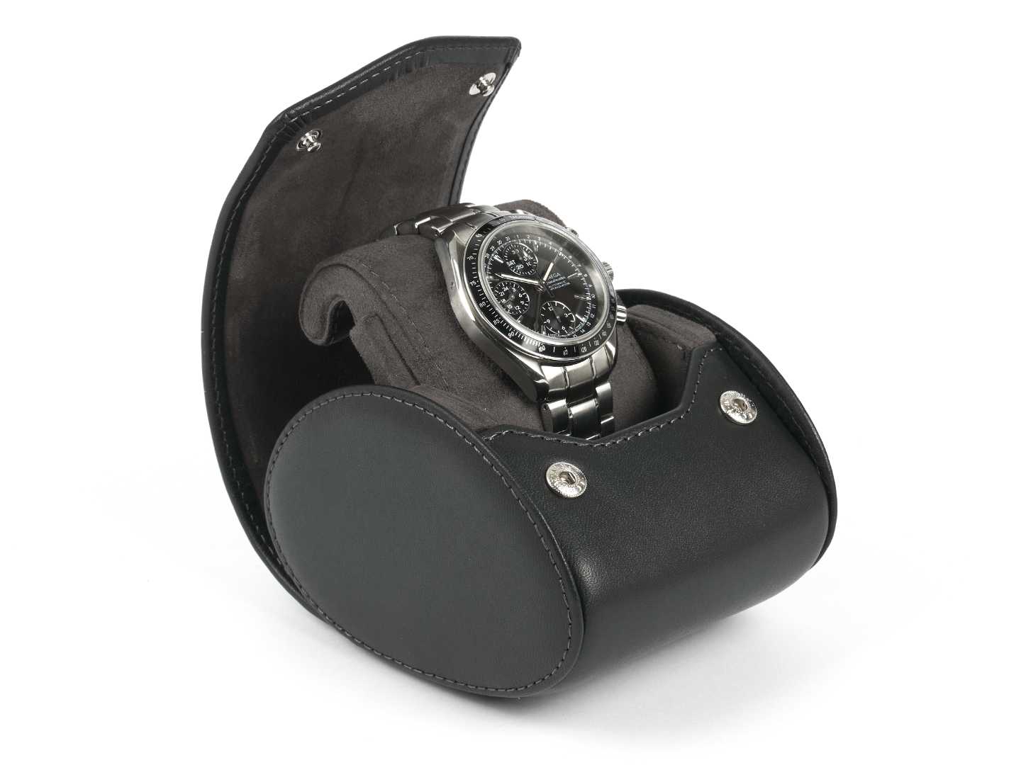 1-Watch-box-black-leather-closed-right-side-Carapaz