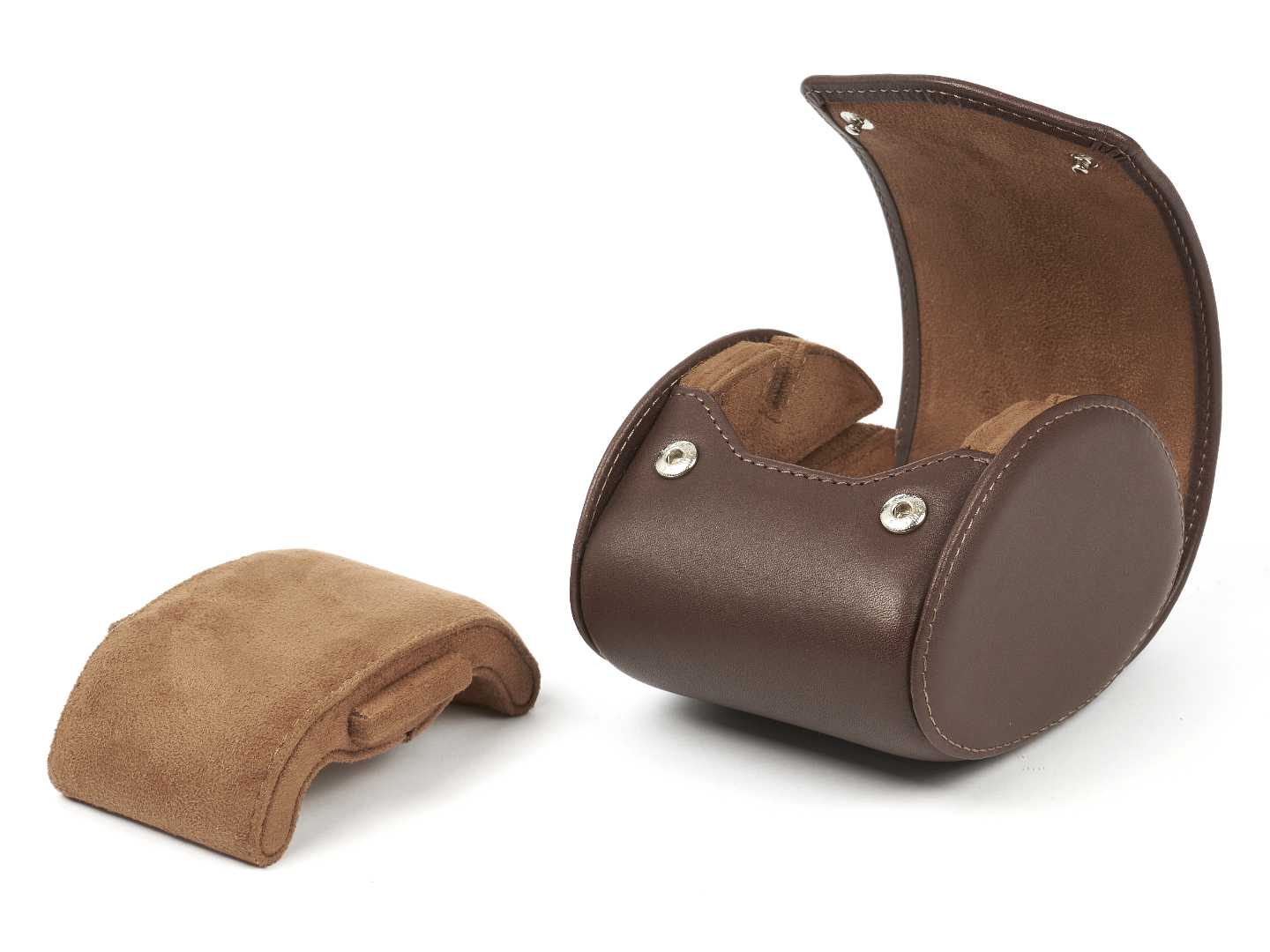 1-Watch-box-brown-leather-open-with-watch-cushion-Carapaz