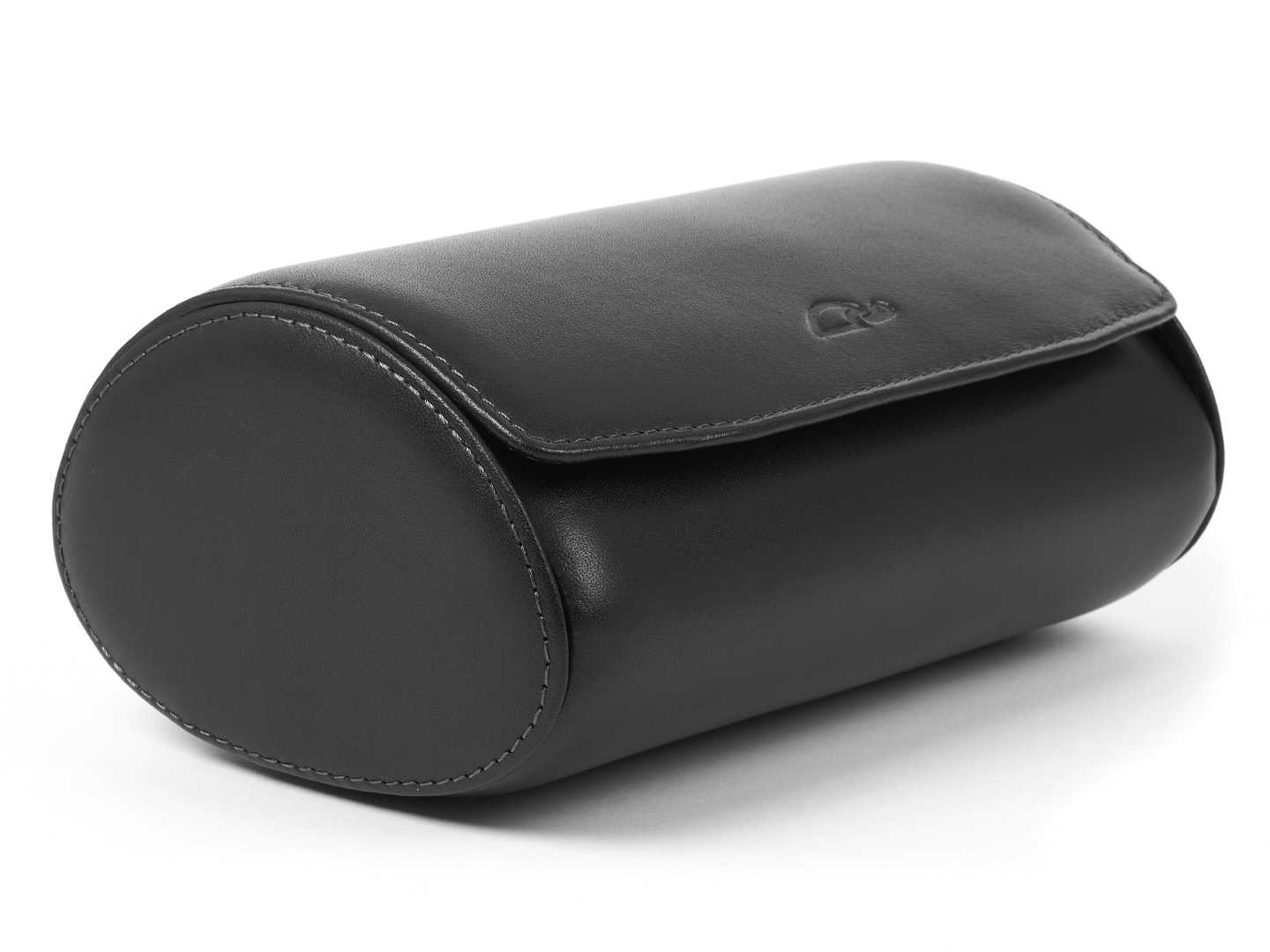 2-Watch-box-black-leather-closed-left-side-Carapaz