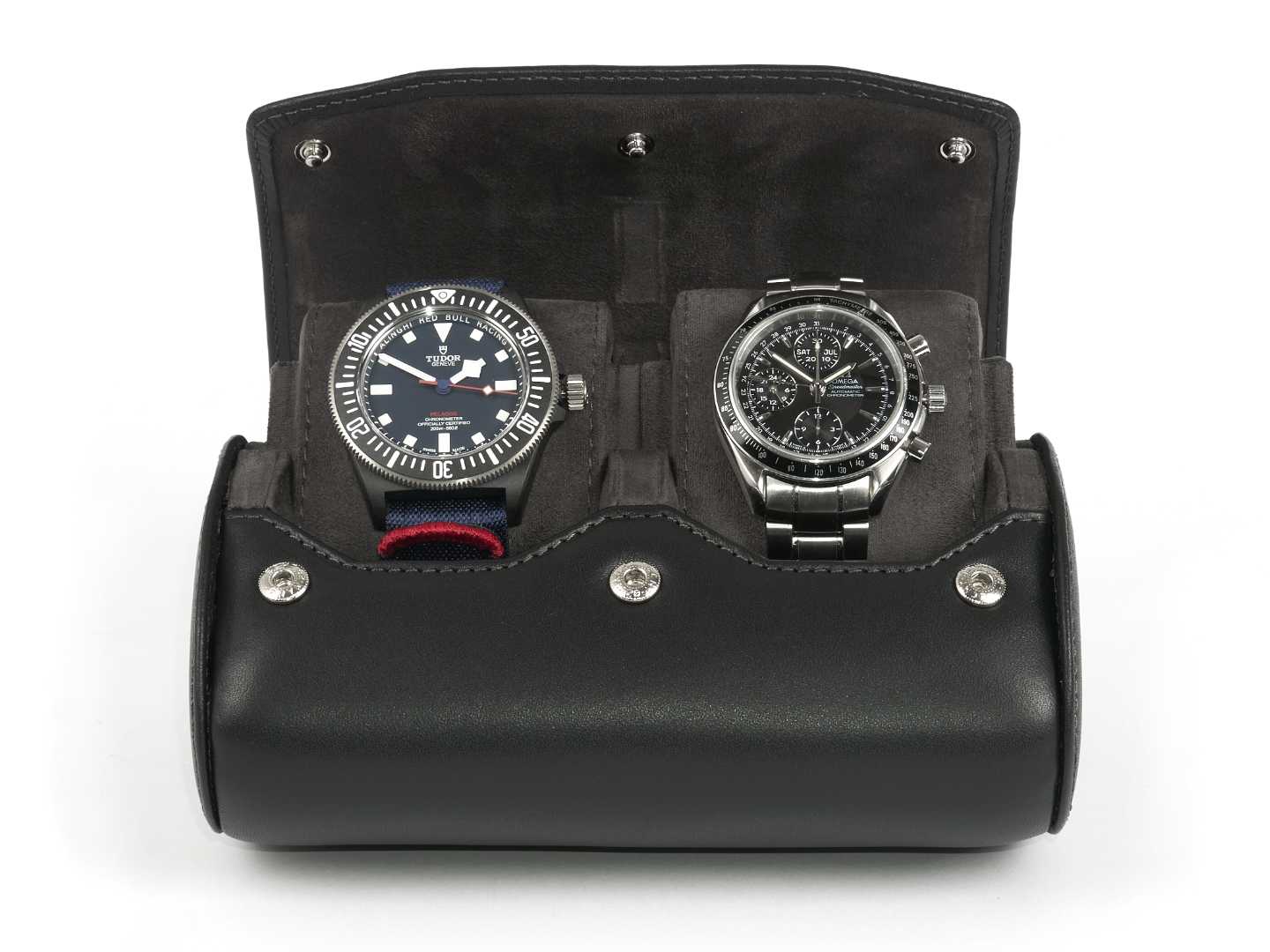 2-Watch-box-black-leather-open-front-with-watches-Carapaz