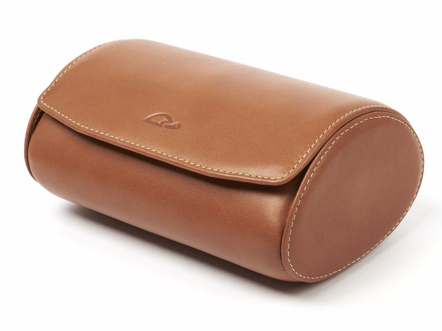 2-Watch-box-tan-leather-closed-right-Carapaz