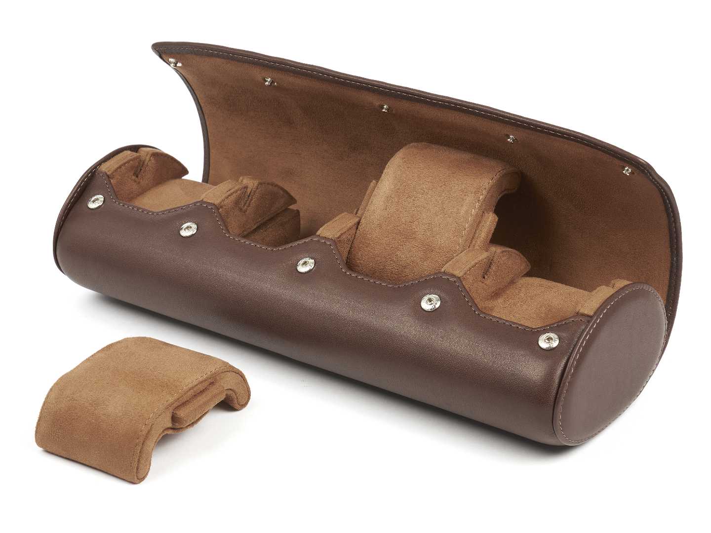 4-Watch-roll-brown-leather-open-front-right-side-Carapaz