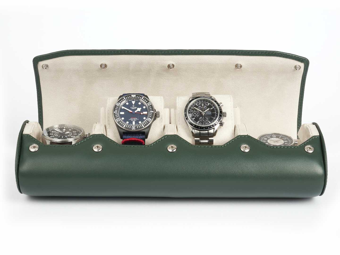 4-Watch-roll-green-leather-open-front-with-watches-Carapaz