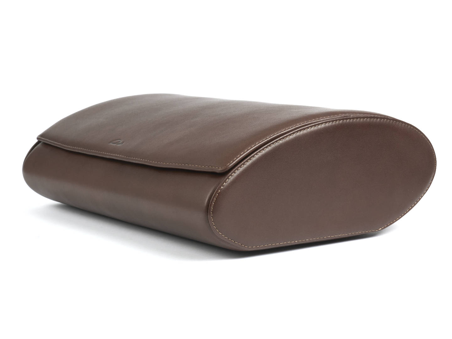 8-Watch-storage-box-brown-leather-open-left-side-with-watches-Carapaz