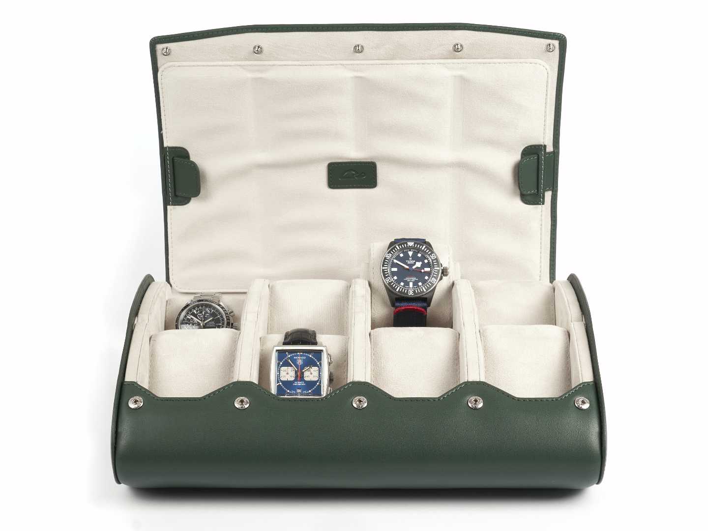 8-Watch-storage-box-in-green-leather-open-front-with-watches-Carapaz
