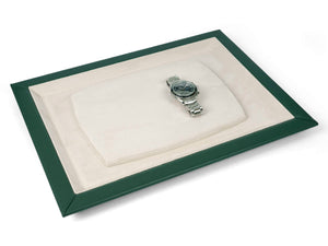 Watch presentation tray with green leather frame and ivory color fabric by Carapaz
