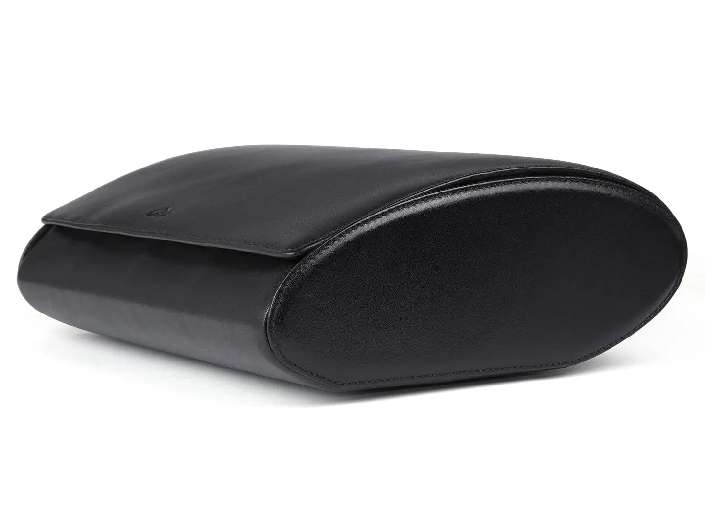 8-Watches-box-open-black-leather-watch-presentation-CARAPAZ